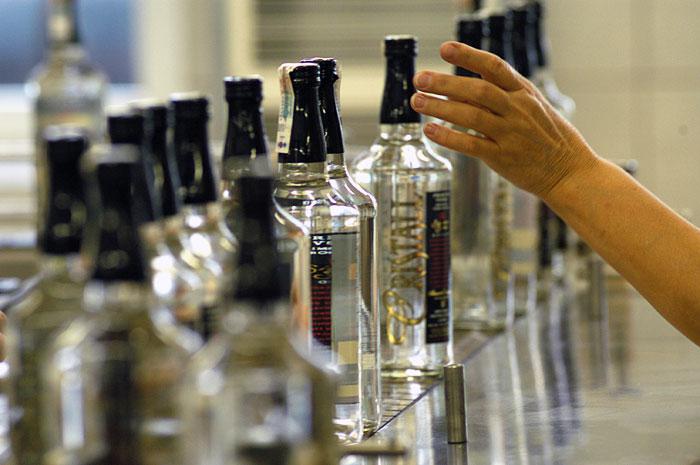  Россия: в 2014 году производство водки упало на 22,5%