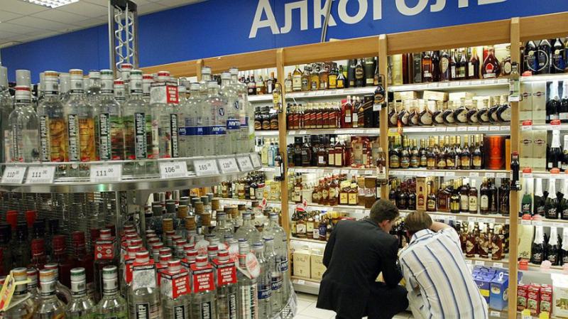  Беларусь: Оптовикам упростили лицензионные требования для продажи табака и водки