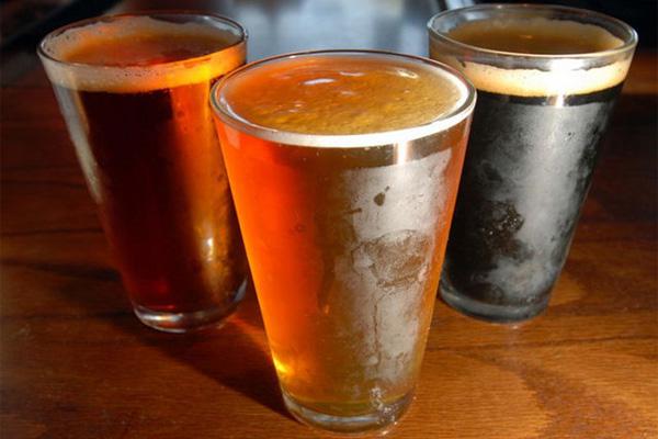  Умеренное потребление пива предотвращает болезнь Альцгеймера