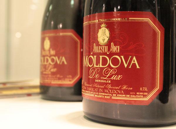  В Молдове вино не признали алкоголем