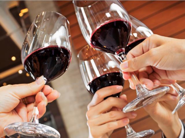  Ученые уверяют, что вино продлевает жизнь