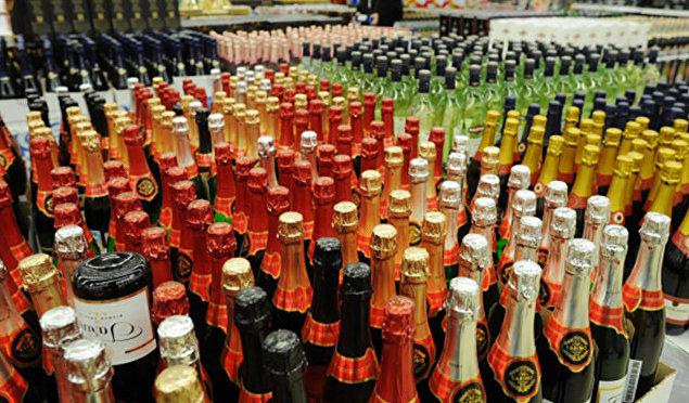  Рынок легального алкоголя в Украине уменьшился в 3,5 раза