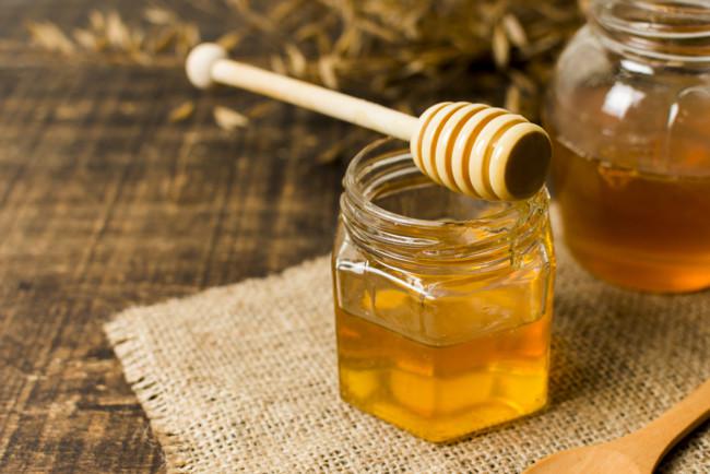  В Україні значно зросли ціни на мед через його недобір