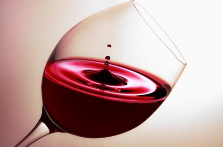 У світі значно знизився рівень споживання вина