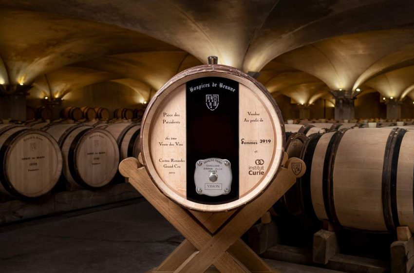  У Франції бочку вина продали за 800 тисяч євро