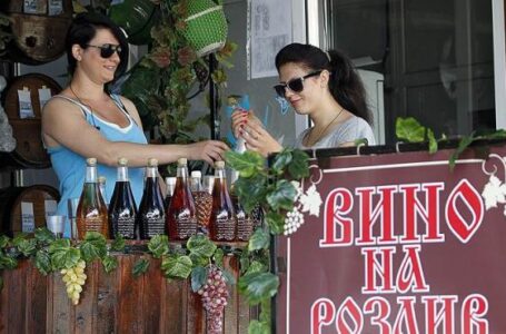 В Крыму запретили алкоголь на разлив