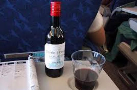 В Ирландии авиакомпания запретила на борту самолета алкоголь из дьюти-фри