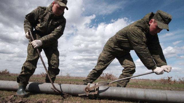  Для подачи воды в Крыму российские военные протянули 400 км трубопроводных магистралей