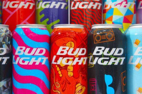 Музыкальные баночки от Bud Light