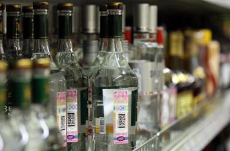 Еврокомиссия потребовала от Греции изменить две схемы акциза на спирт