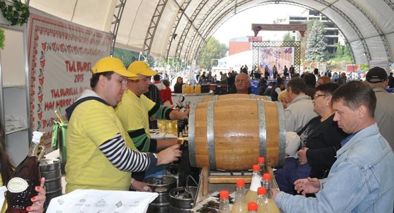  Молдова: на Дне вина было в десять раз меньше иностранцев, чем годом ранее