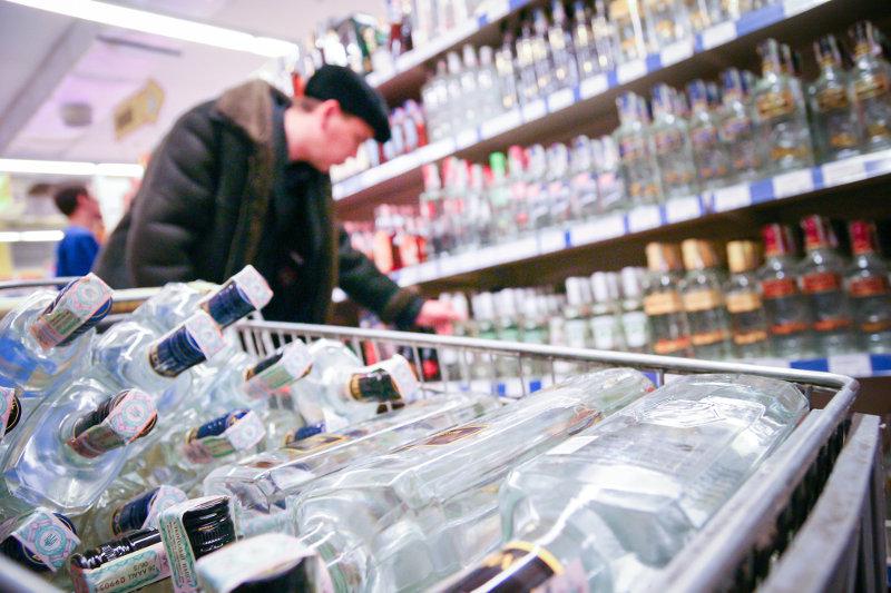  Президент Беларуси выступил против запрета продаж алкоголя