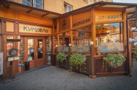 Участники Международного форума пивоваров и рестораторов увидят как рождается пиво на львовской пивоварне «Кумпель»