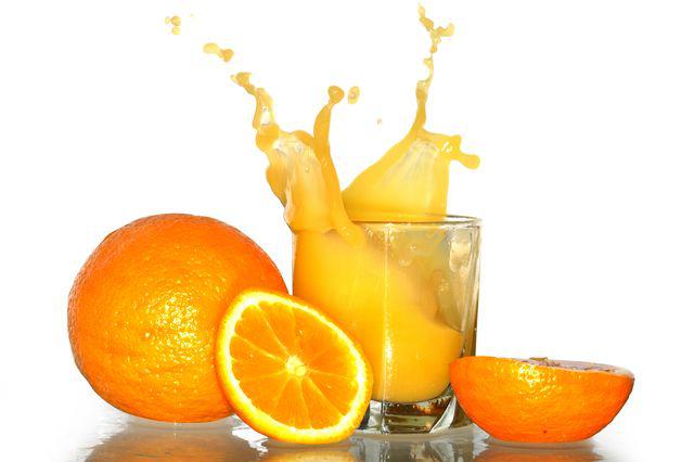  Дефицит апельсинового сока в мире: цены достигли максимального уровня за четыре года