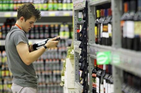 Беларусь: Торговые сети протестуют против выноса продажи алкоголя в обособленные отделы