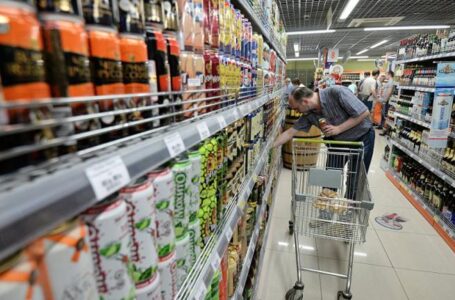 Граждане Молдовы стали меньше пить крепкий алкоголь