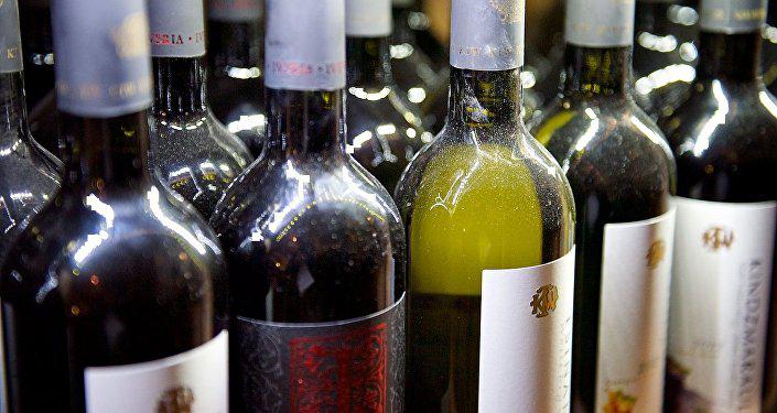  Азербайджан сократил экспорт спиртных напитков на 23%
