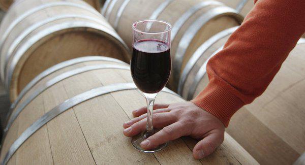  Власти Грузии намерены запретить экспорт разливного вина