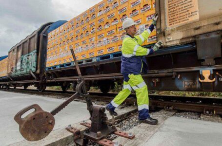 В Бельгии запустили первый грузовой поезд с пивом