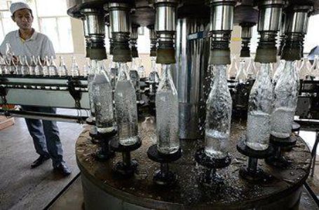 Для водочных производителей в Узбекистане будет введен «спортивный сбор»