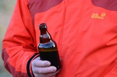 Полякам запретили выпивать на открытом воздухе