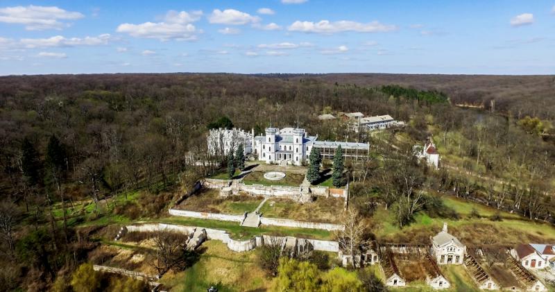  BASF начал реставрацию украинского дворца