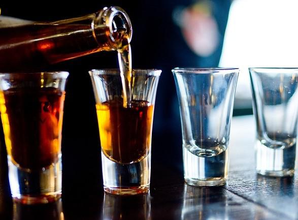  Складено рейтинг найбільш міцних алкогольних напоїв світу