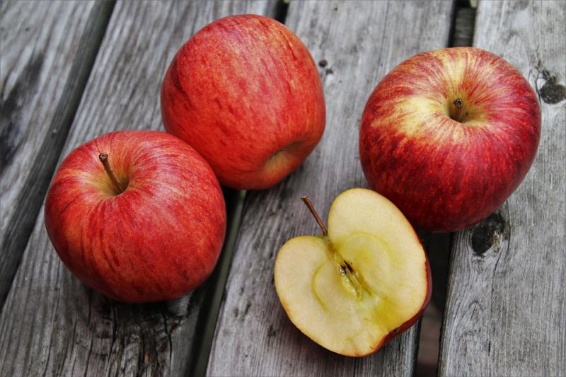  ПРОГНОЗ: У наступному сезоні високих цін на яблука не буде