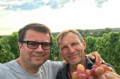 Відомий український співак виготовлятиме власне вино