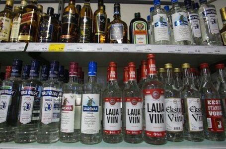Власти Эстонии  рассматривают возможность снижения алкогольных акцизов