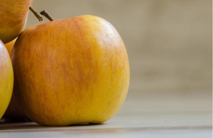  Изобретена съедобная посуда из яблок