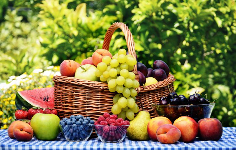  Украинская фруктовая корзина подешевела за год на 21%