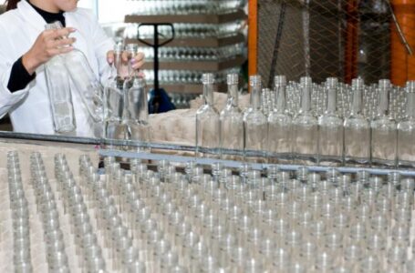 Боротьба з тіньовим обігом спирту дала плоди: легальна реалізація зросте вдвічі