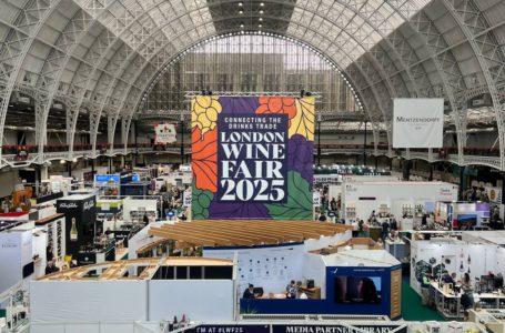 London Wine Fair: українські винороби презентували вина на міжнародній виставці