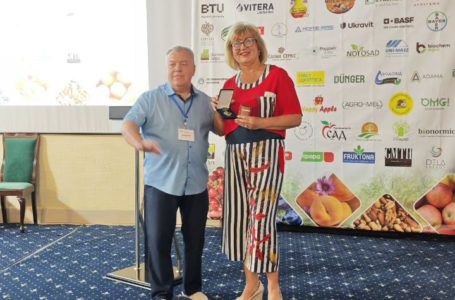 XII Міжнародна науково-практична конференція «Успішне садівництво і переробка: Кісточкові. Зерняткові. Горіхоплідні» стартувала у Кам’янець-Подільському