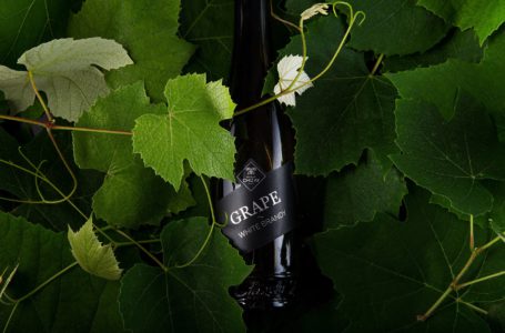 Винна експертка оцінила косметичну лінійку Chateau Chizay