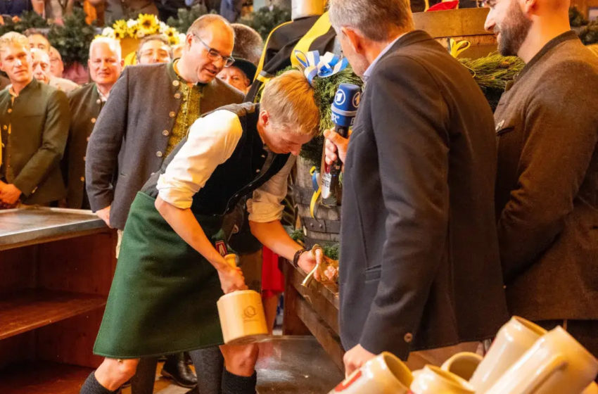  У Мюнхені стартував 191-й Oktoberfest: першу бочку пива відкрив новий обер-бургомістр
